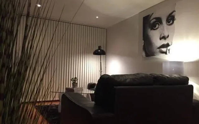 The Glasshouse Apartment