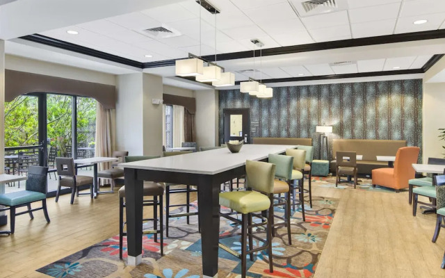 Hampton Inn Columbia I20 Clemson Road Hotel