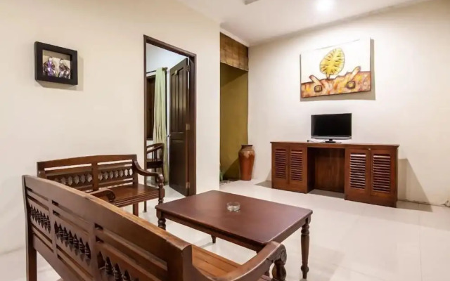 8-BR Private Pool Villa Walk to Seminyak Beach