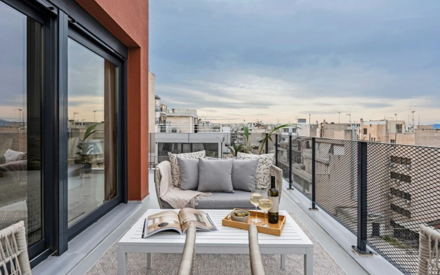 Sanders Port - Chicly Studio With Roof-top Terrace