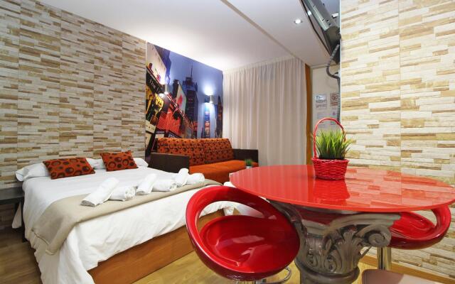 Del Parque Flats - Tribuna