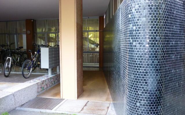 Studio in Meran, with Pool Access And Furnished Balcony - 6 Km From the Slopes