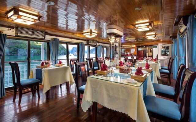 Charm Boutique Cruise