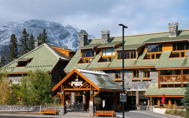 The Fox Hotel and Suites