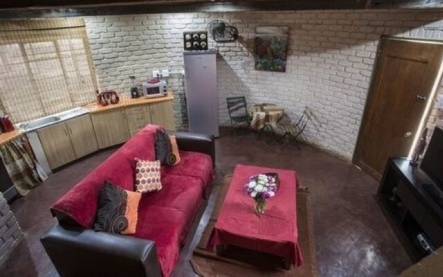 Manzini Swazi King Chalets