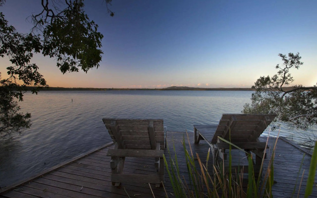 Eumarella Shores Noosa Lake Retreat