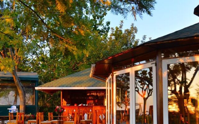 Arcadia Beach Bungalow