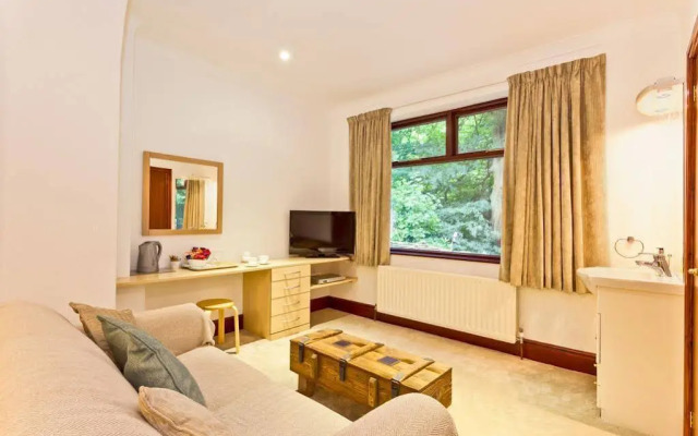 The Glen Guest House