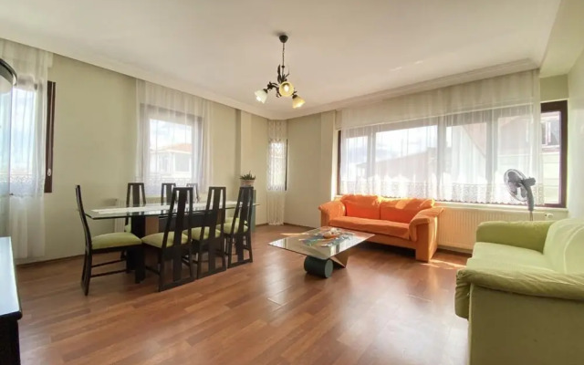 Superb Flat Close to Cevahir Mall in Sisli