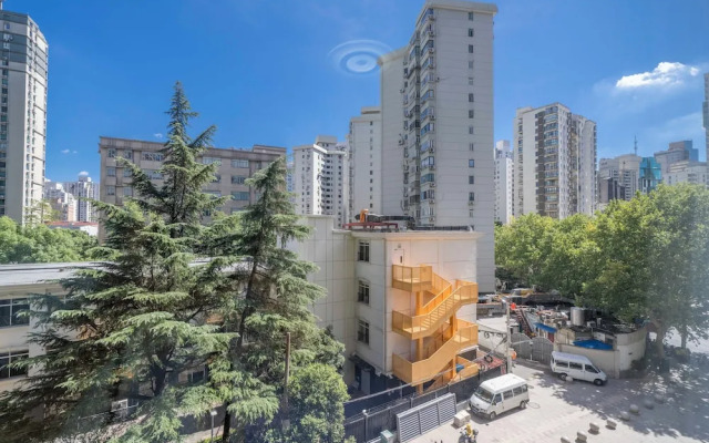 Tyms  2BR 1BA Suite Yongxin