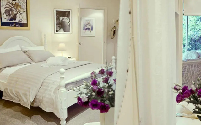 The Gallery Bed and Breakfast