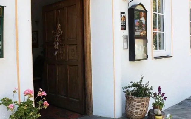 Hotel Boarding House Hohenwart