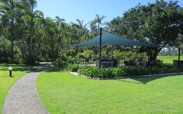 The Shores Holiday Apartments