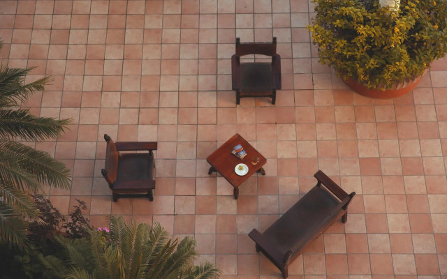 El Pescador Hotel