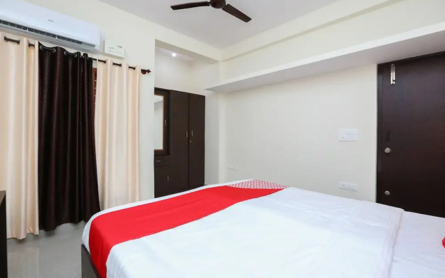 OYO 19479 Cjs Homes