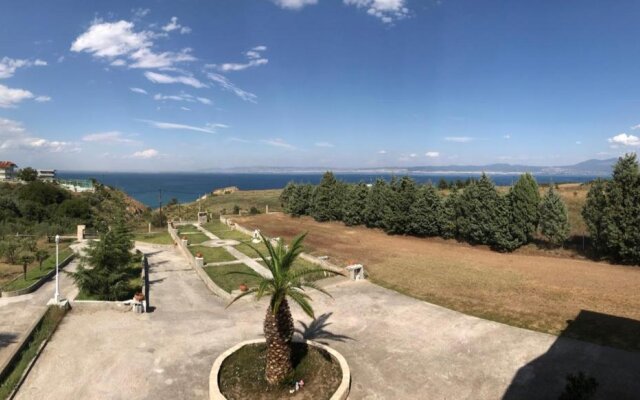 Villa Korais Luxury 3br apt with sea view