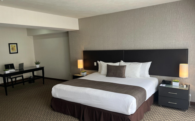 St Isidro Suites Corporate Housing SPA & Wellness Center