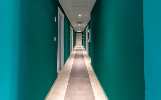 Hotel Rainbow