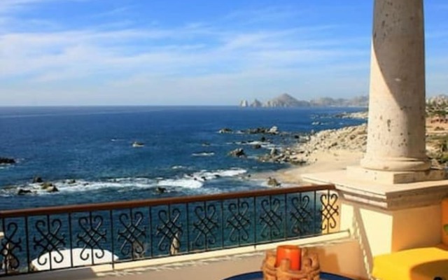 Paradise Family Suite at Cabo San Lucas