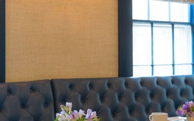 The Christopher, The Edgartown Collection