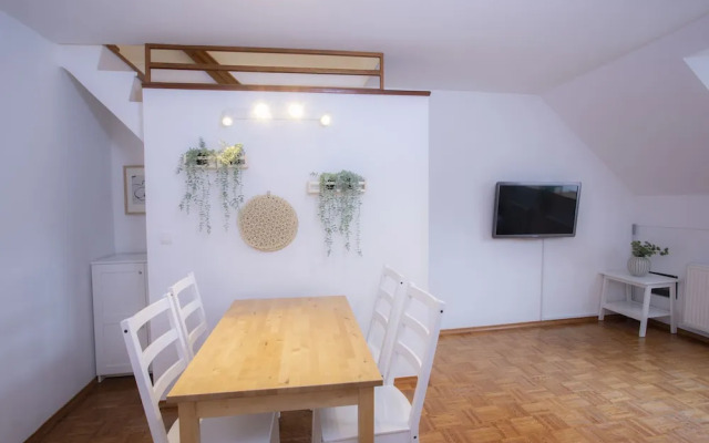 Apartment Panj