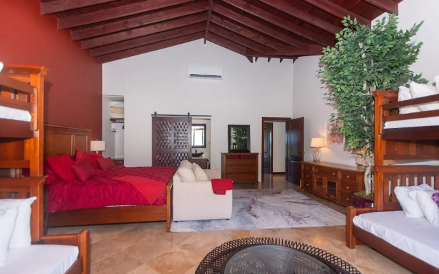 Pristine Bay 1005- Villa Loce 4 Bedroom Home