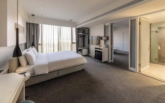 Hsin Hotel