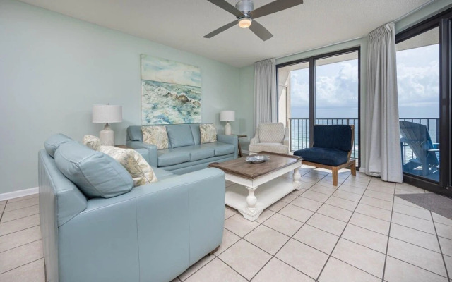 Phoenix X 1009 3 Bedroom Condo