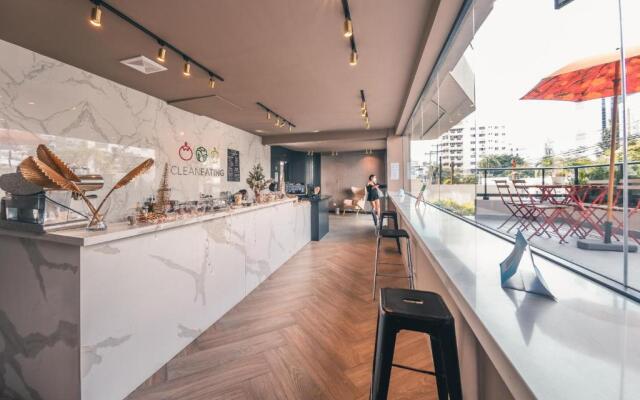 Fully Serviced Apartment at Regatta Living - 2C