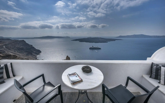 Aigialos Luxury Traditional Settlement