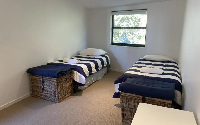 Cylinder Cove Unit 5