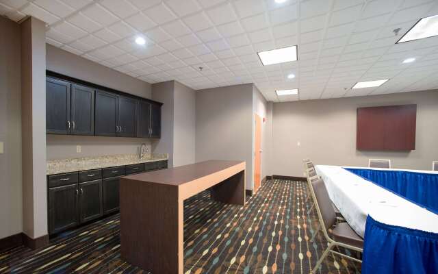 Hampton Inn Louisville-North/Clarksville