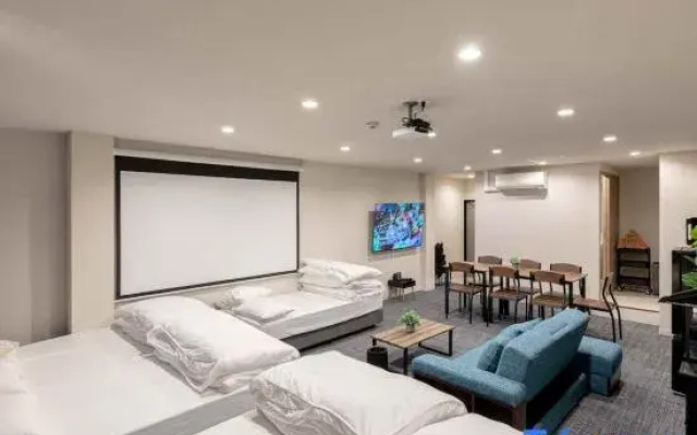 Tasone Urban Stay Osaka Namba Nippombashi South MOO2F