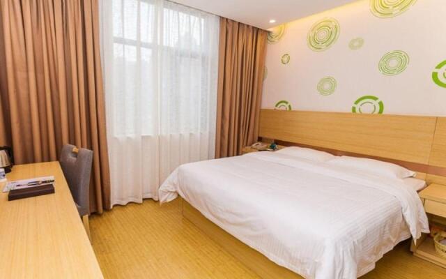 GreenTree Inn Yichang Wanda Binjiang
