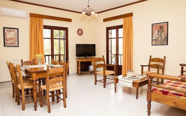 Amarandos Villa