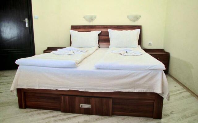 Aparthotel Afrodita 2
