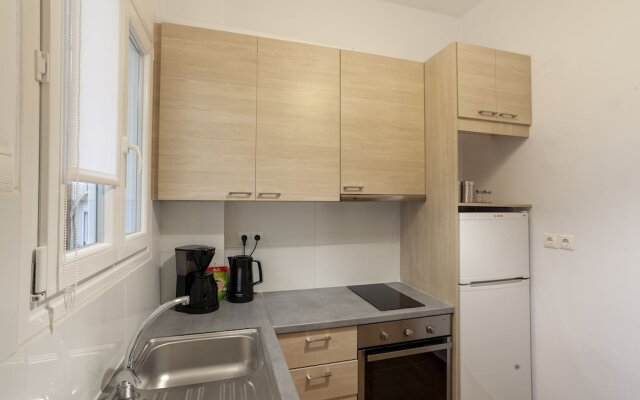 Athenian Fine Flat for 4