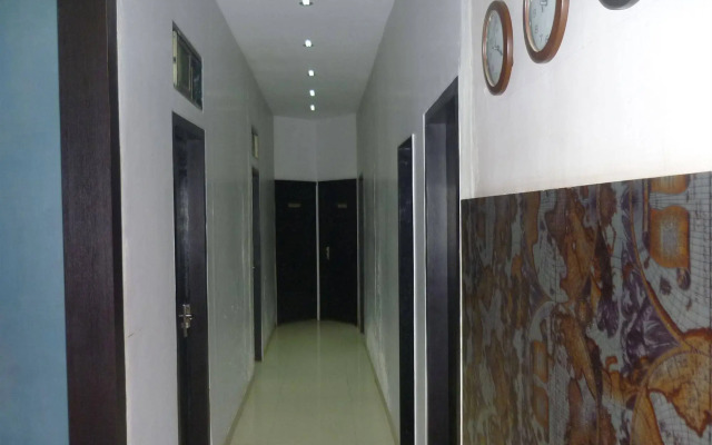 iHOTEL
