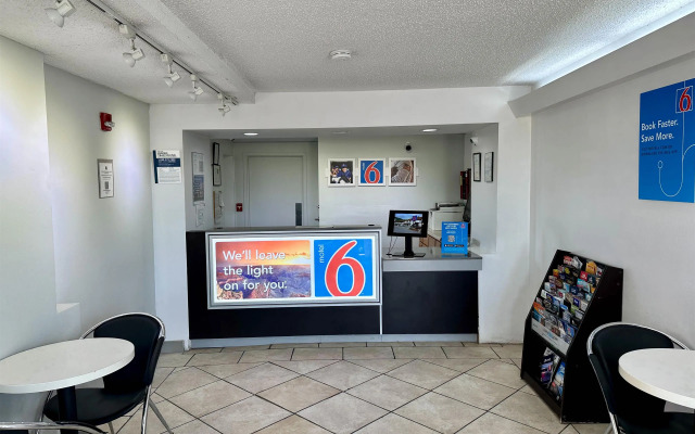 Motel 6 West Monroe, LA