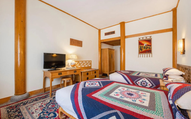 The Silk Road Dunhuang Hotel