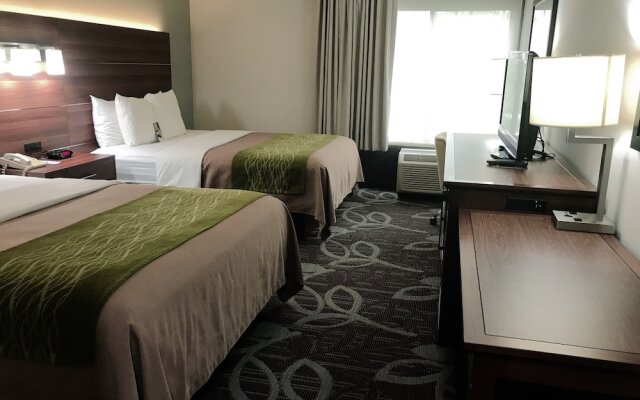 Comfort Inn and Suites Anaheim