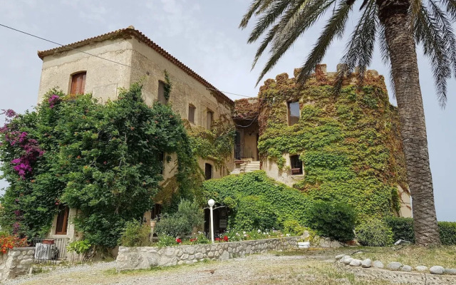 Romantic Beachfront Getaway