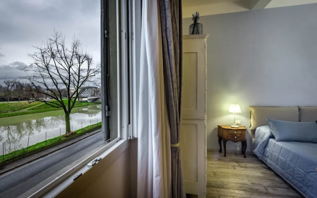 Arno Apartment A by Mmega