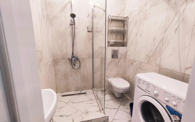 Apartments on 15/20 Tsvetochnaya Street