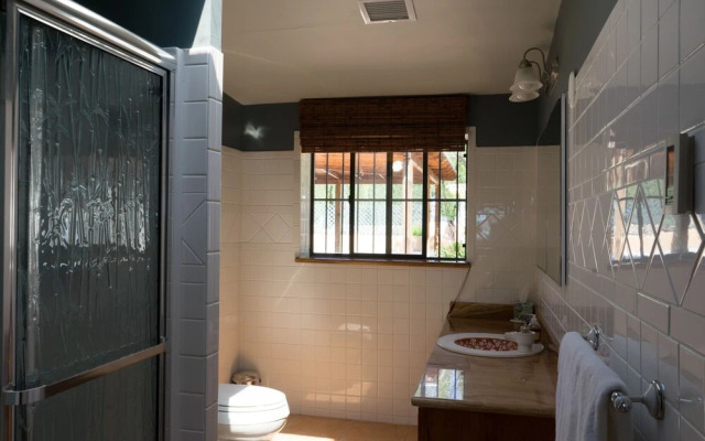 NextDoor at Dos Cabezas