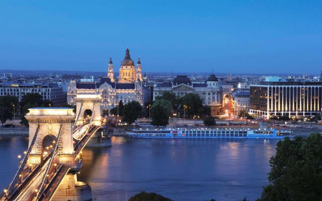 Sofitel Budapest Chain Bridge