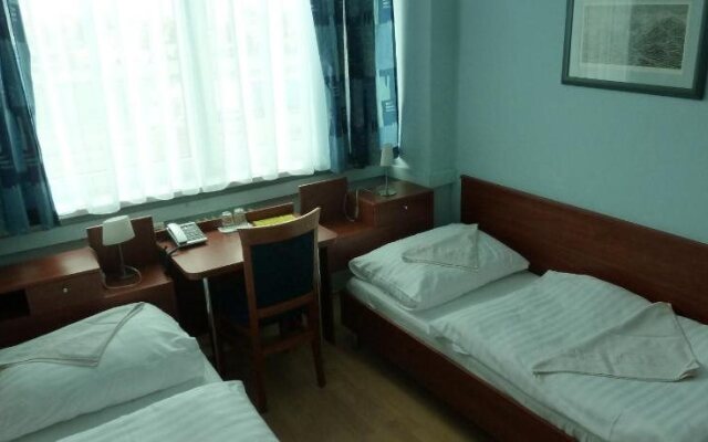 Hotel Jurki Dom
