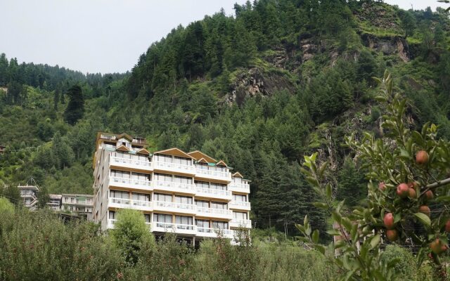 OYO Premium Jagatsukh Valley