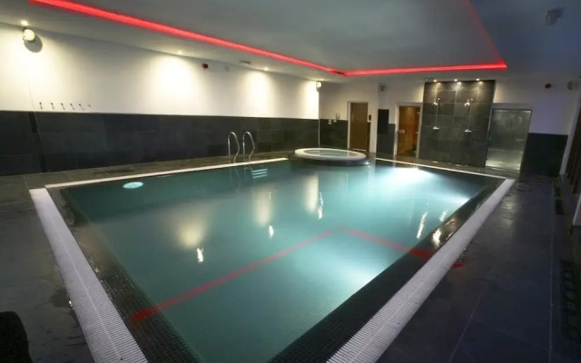 Ramada Resort by Wyndham Park Hall Wolverhampton