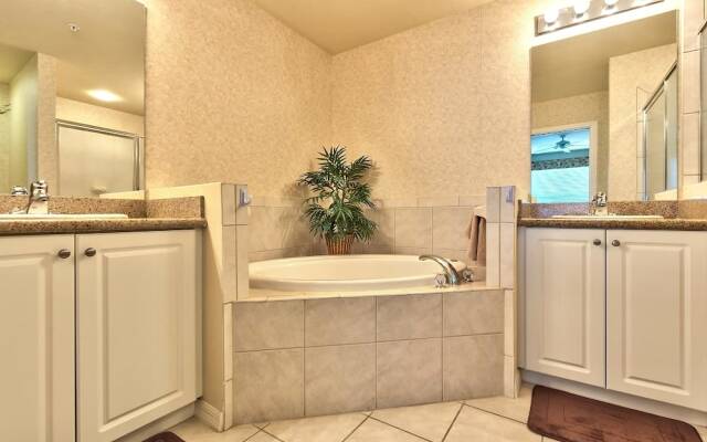 Sienna Golf 2 Bedroom Home by NFVH